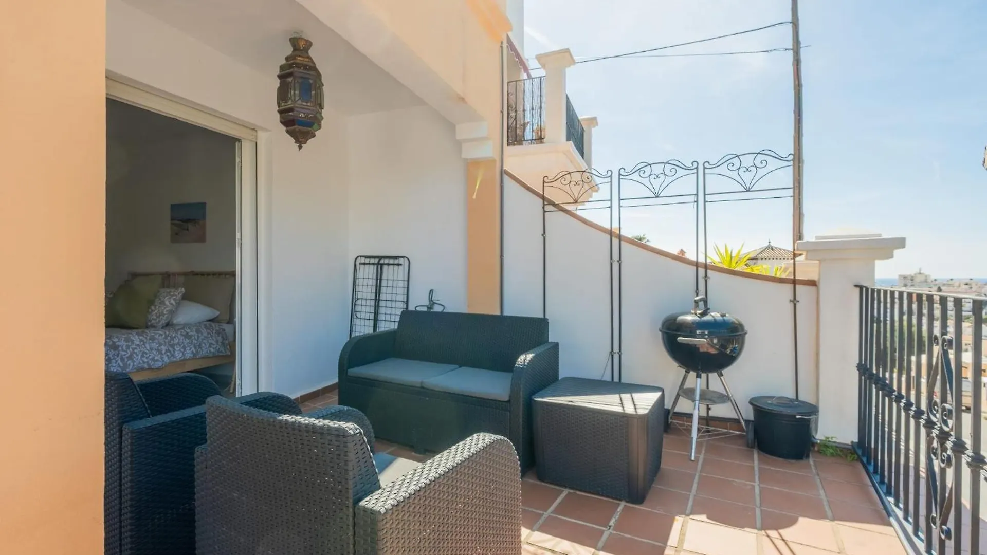 Aljamar 24 Comfortable House Near Burriana Beach Nerja Spain