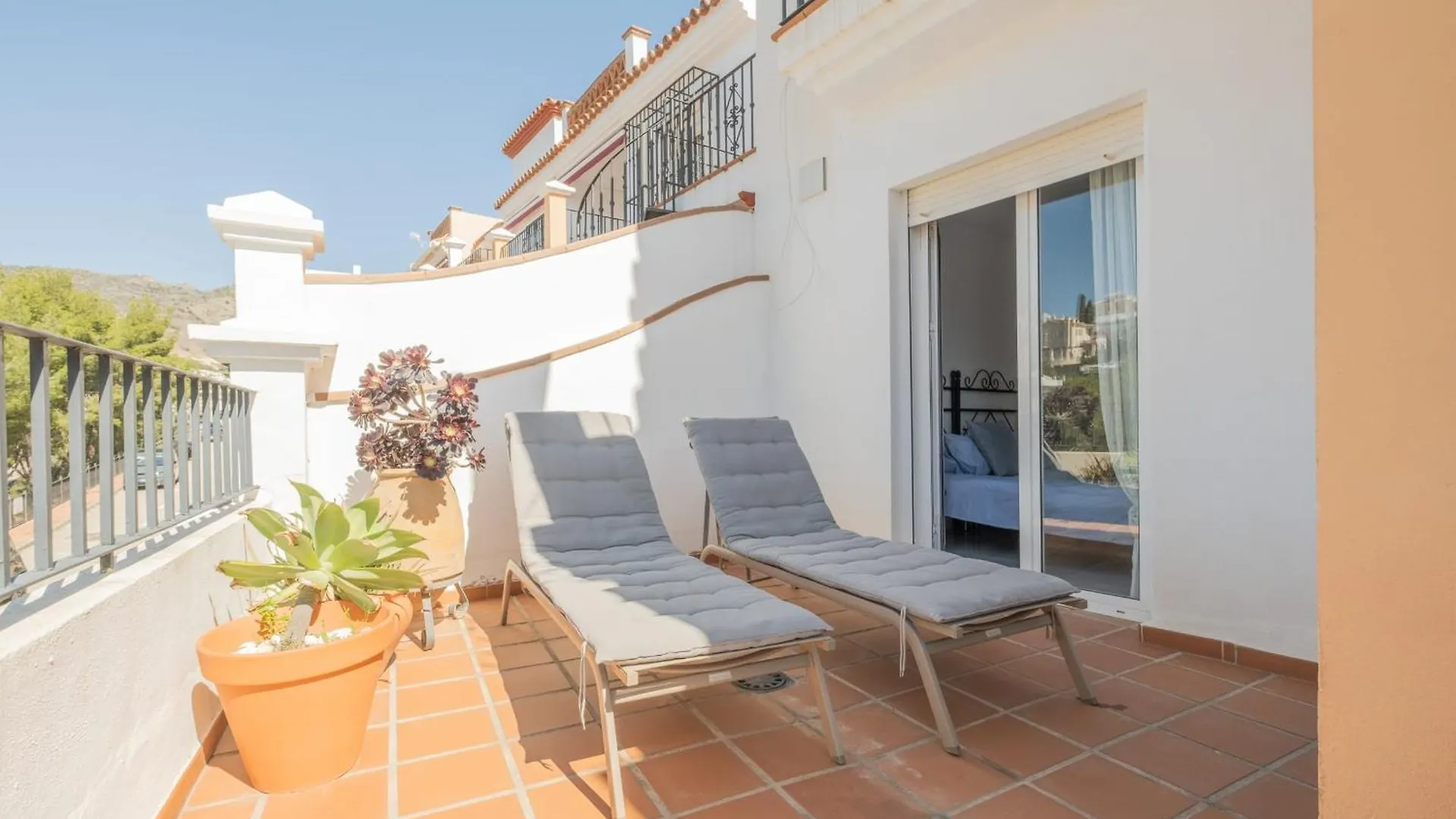 Aljamar 24 Comfortable House Near Burriana Beach Nerja 0*,  Spain