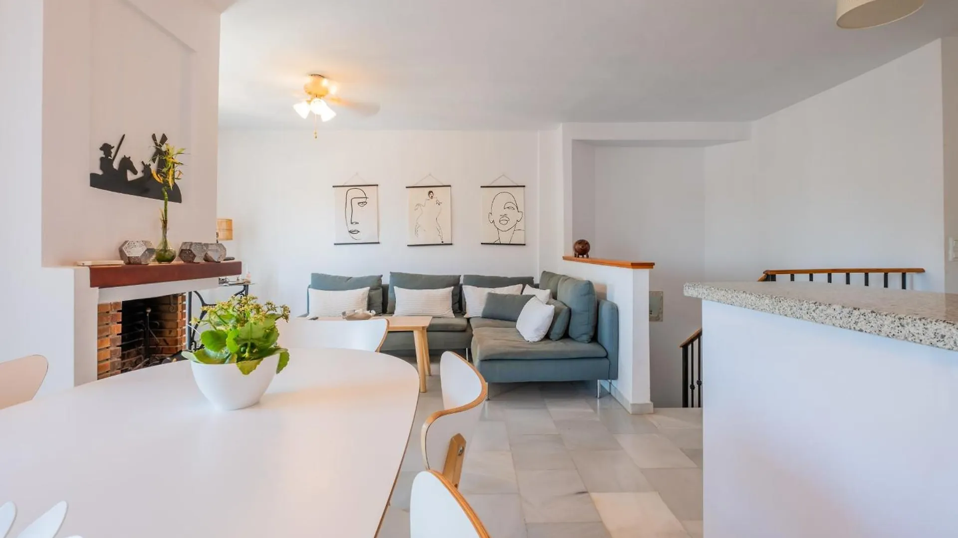 Holiday home Aljamar 24 Comfortable House Near Burriana Beach Nerja