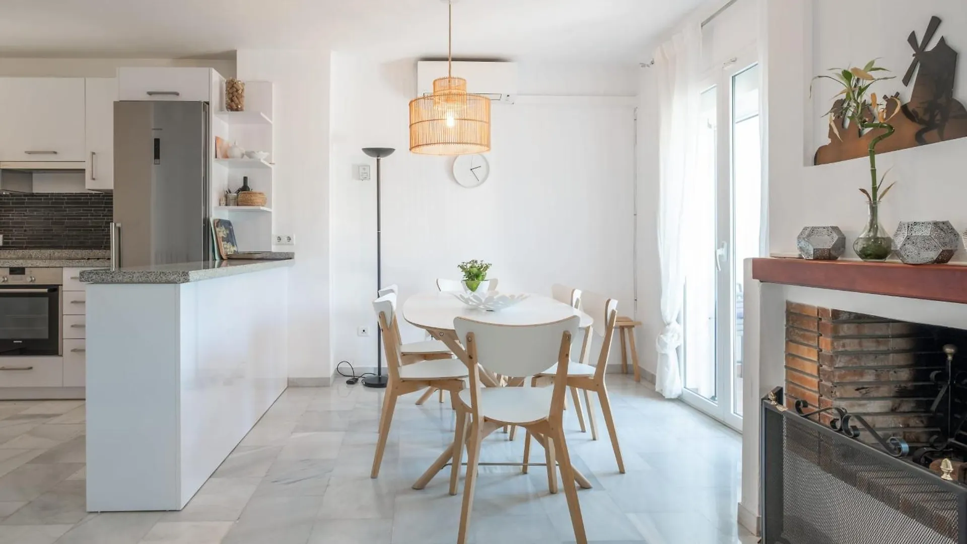 Prázdninový dům Aljamar 24 Comfortable House Near Burriana Beach Nerja